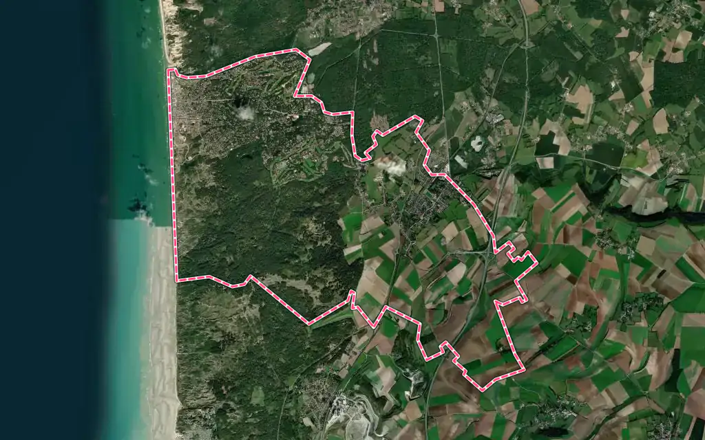 Vue satellite de Neufchâtel-Hardelot avec ses contours administratifs