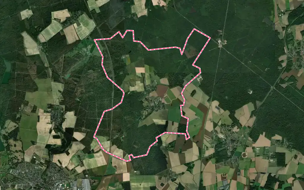 Vue satellite de Neufmoutiers-en-Brie avec ses contours administratifs