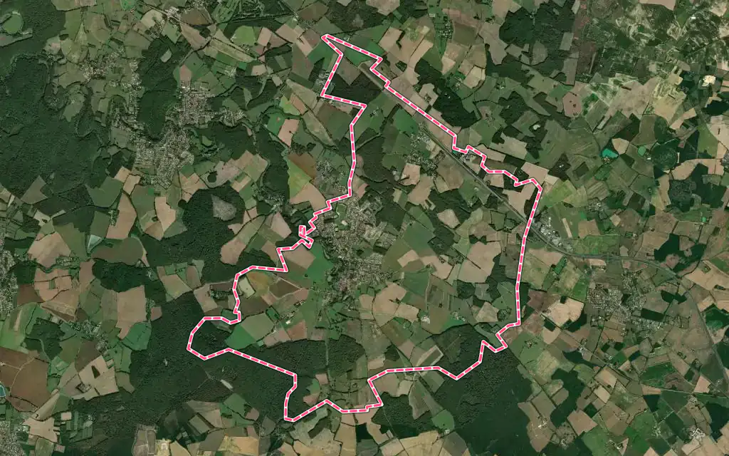 Vue satellite de Nieuil-l'Espoir avec ses contours administratifs