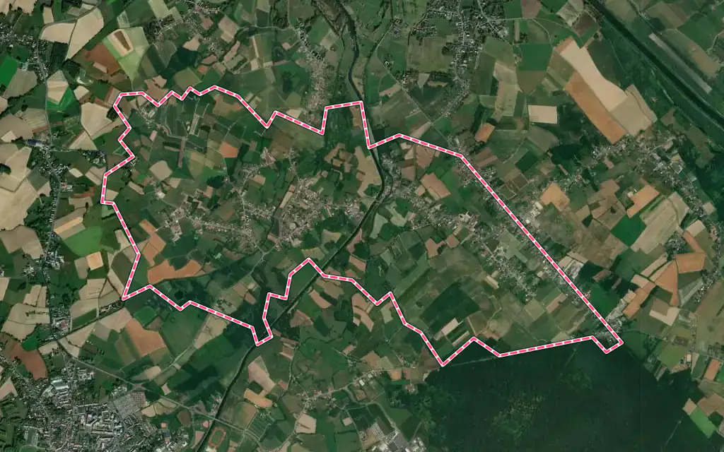 Vue satellite de Nivelle avec ses contours administratifs