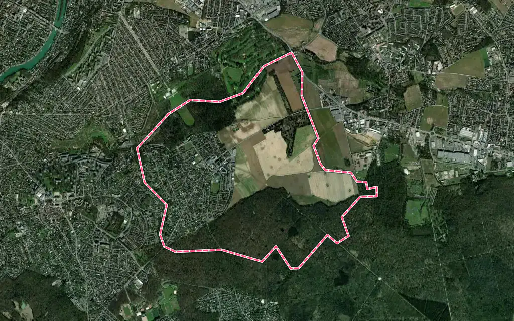 Vue satellite de Noiseau avec ses contours administratifs