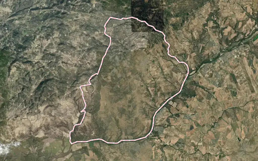 Vista satélite de Nombela con su contorno administrativo