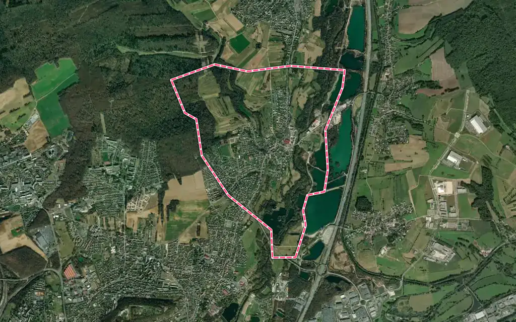 Vue satellite de Nommay avec ses contours administratifs