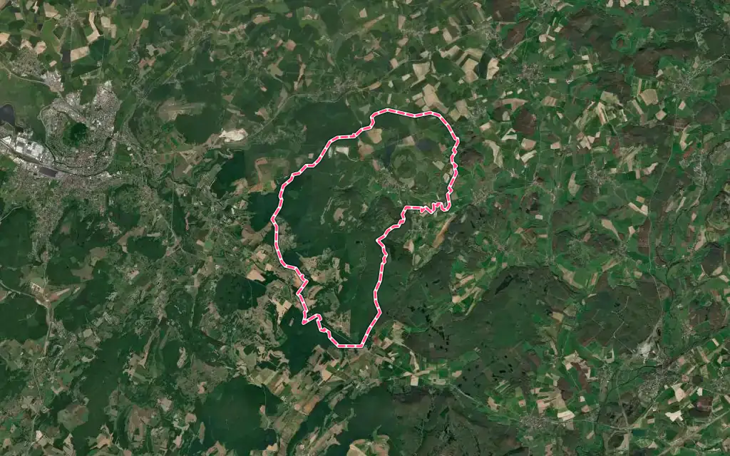 Vue satellite de Noroy-le-Bourg avec ses contours administratifs