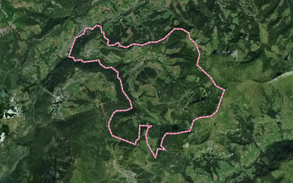 Vue satellite de Notre-Dame-de-Bellecombe avec ses contours administratifs