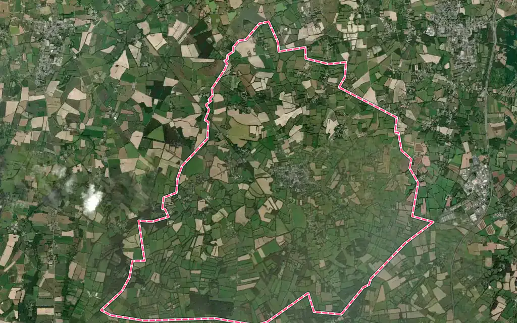 Vue satellite de Notre-Dame-des-Landes avec ses contours administratifs