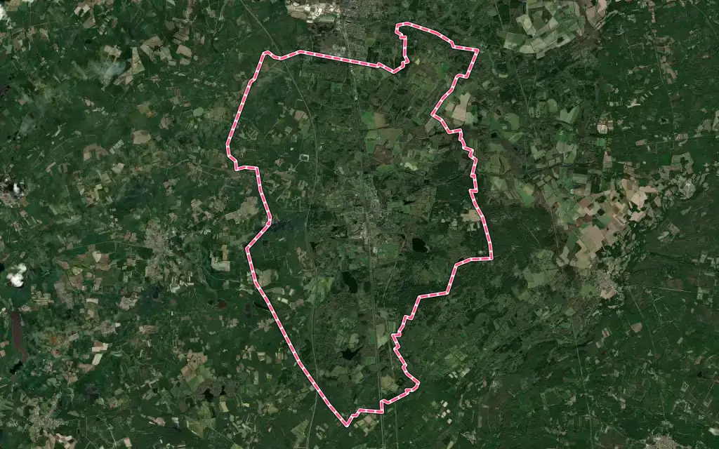 Vue satellite de Nouan-le-Fuzelier avec ses contours administratifs