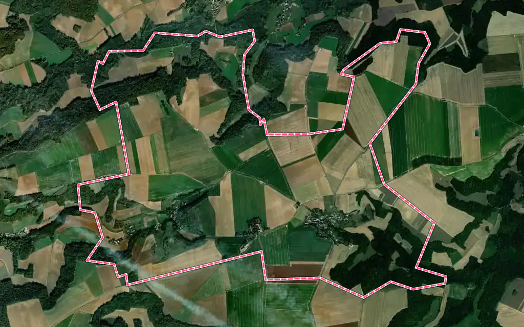 Vue satellite de Nouvron-Vingré avec ses contours administratifs