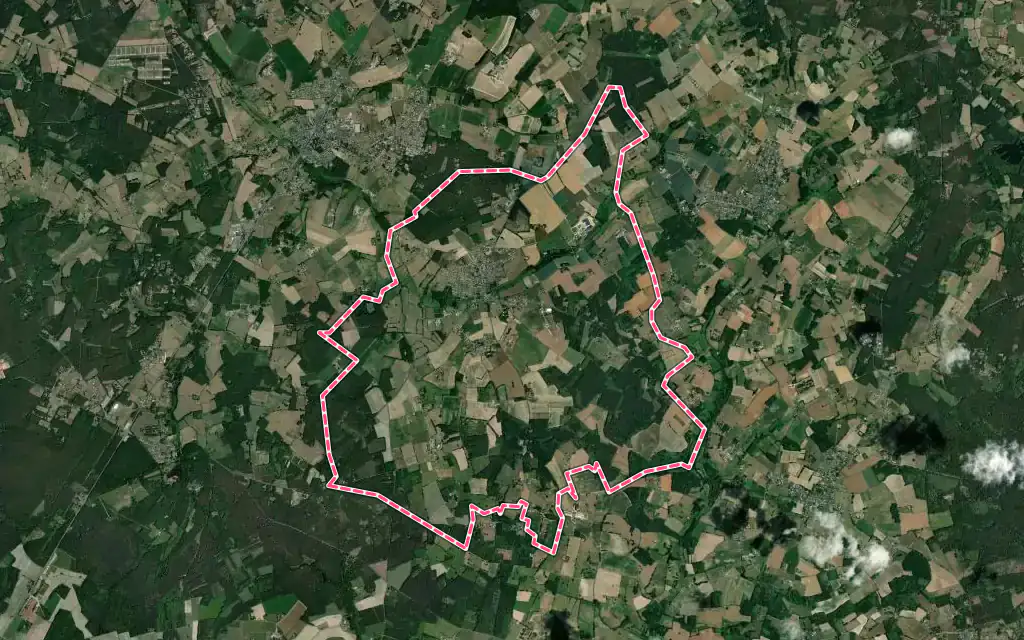 Vue satellite de Oizé avec ses contours administratifs