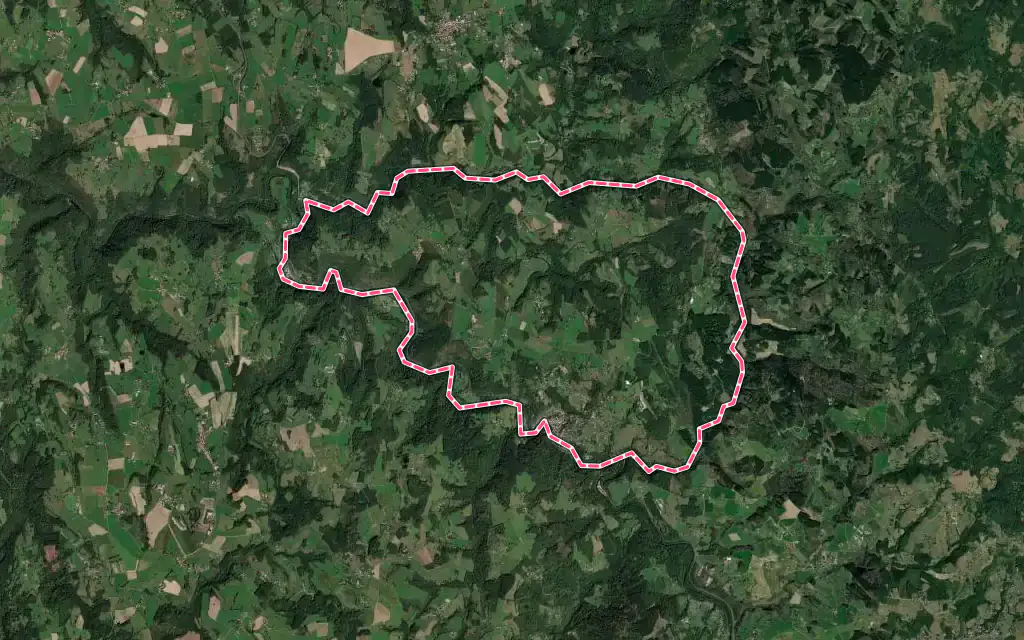 Vue satellite de Olliergues avec ses contours administratifs