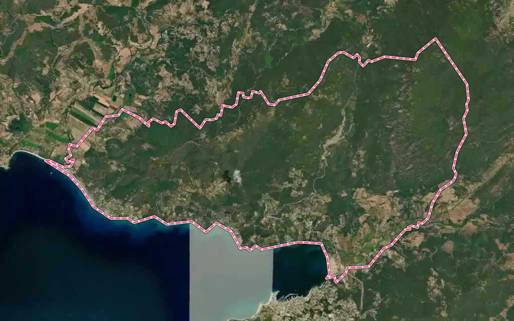 Vue satellite de Olmeto avec ses contours administratifs