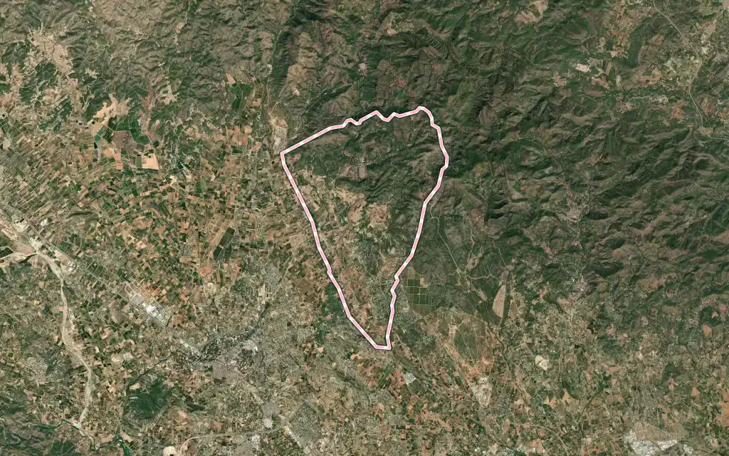 Vista satélite de Olocau con su contorno administrativo
