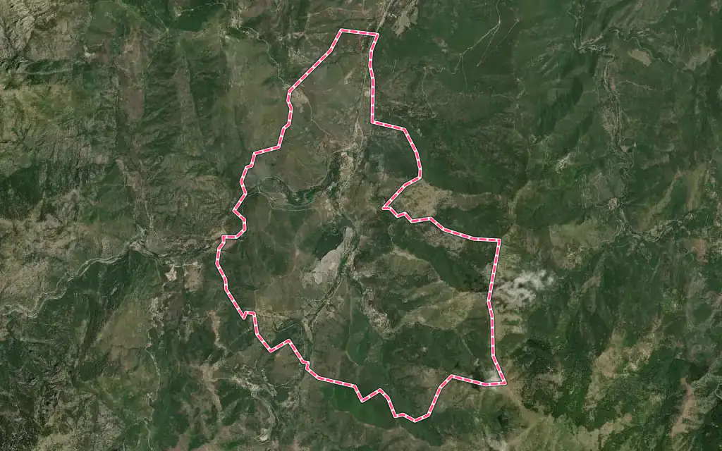 Vue satellite de Omessa avec ses contours administratifs