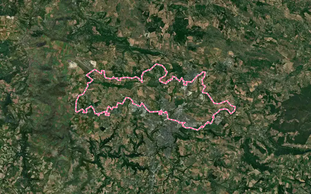 Vue satellite de Onet-le-Château avec ses contours administratifs