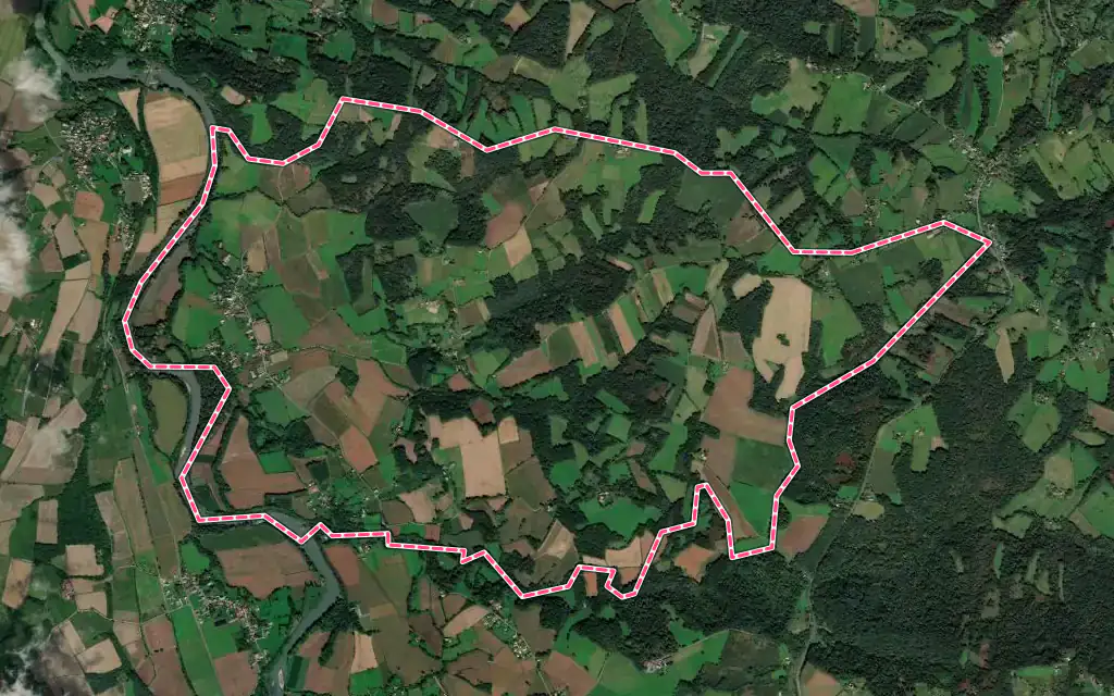 Vue satellite de Oraàs avec ses contours administratifs