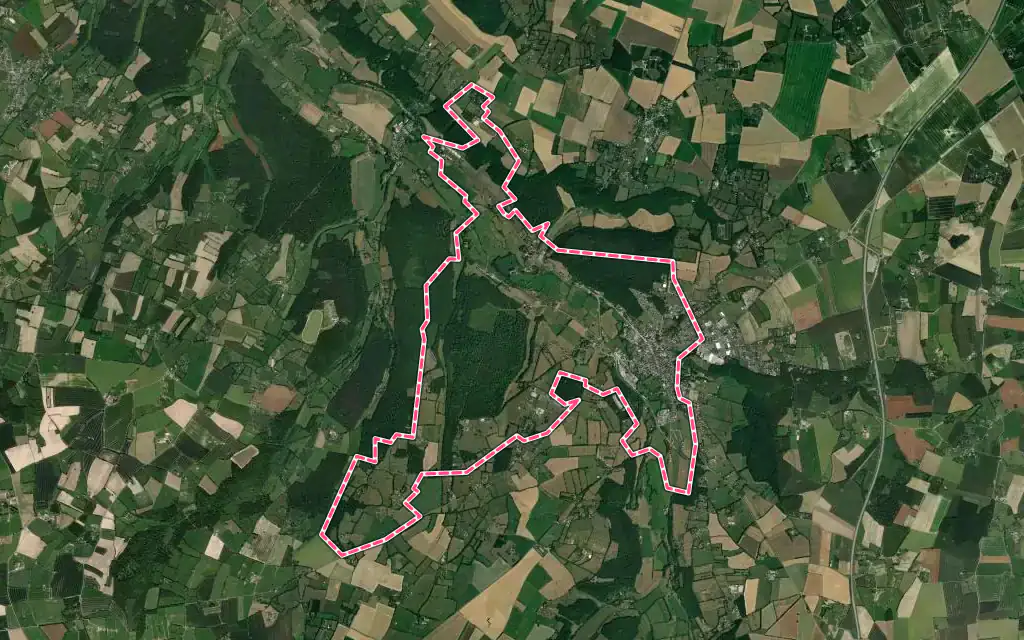 Vue satellite de Orbec avec ses contours administratifs
