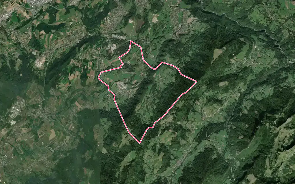 Vue satellite de Orcier avec ses contours administratifs