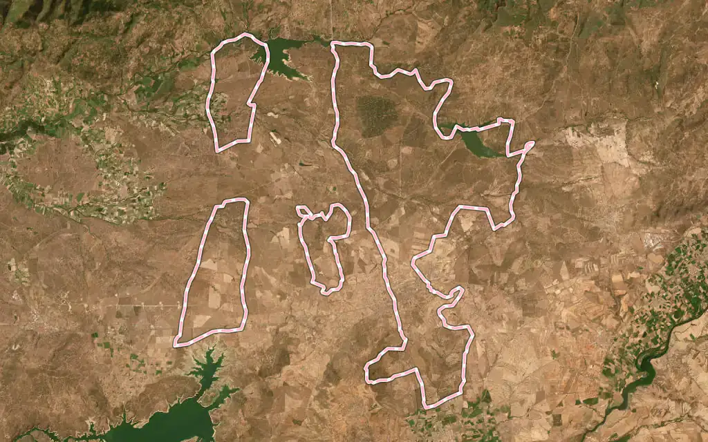 Vista satélite de Oropesa con su contorno administrativo