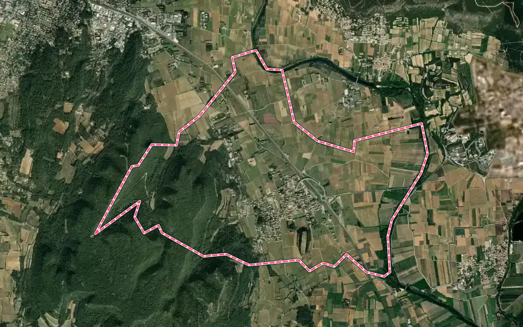 Vue satellite de Orsan avec ses contours administratifs