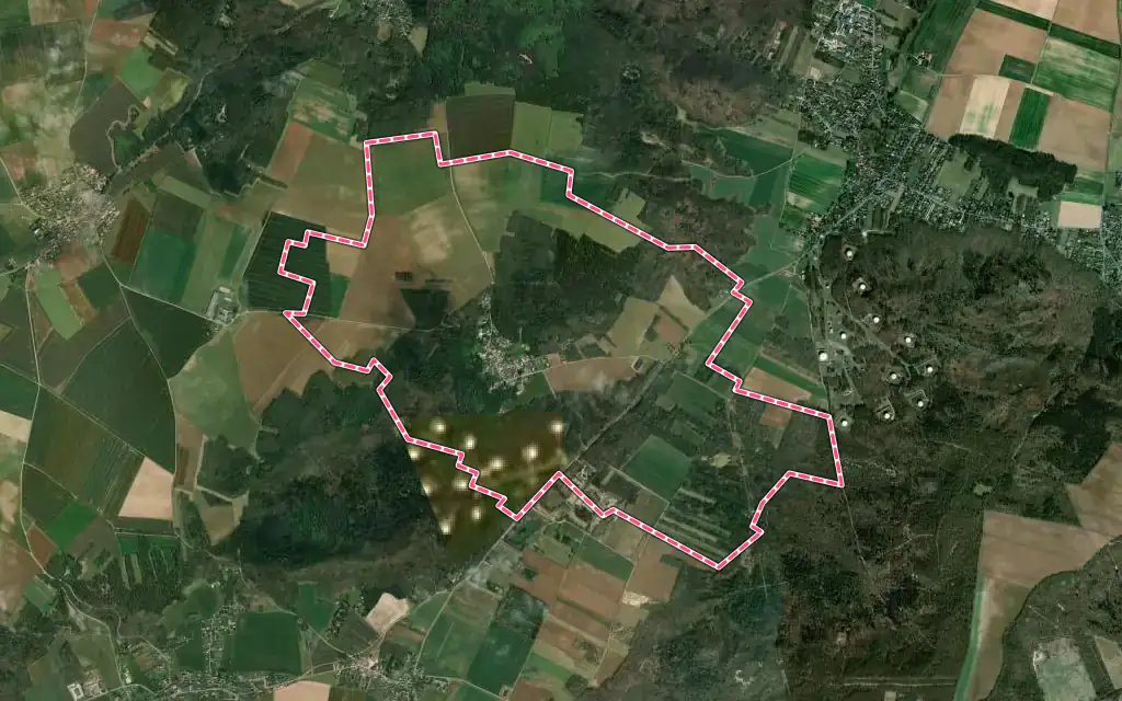 Vue satellite de Orveau avec ses contours administratifs