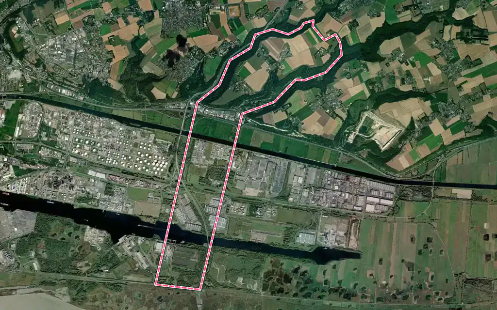 Vue satellite de Oudalle avec ses contours administratifs
