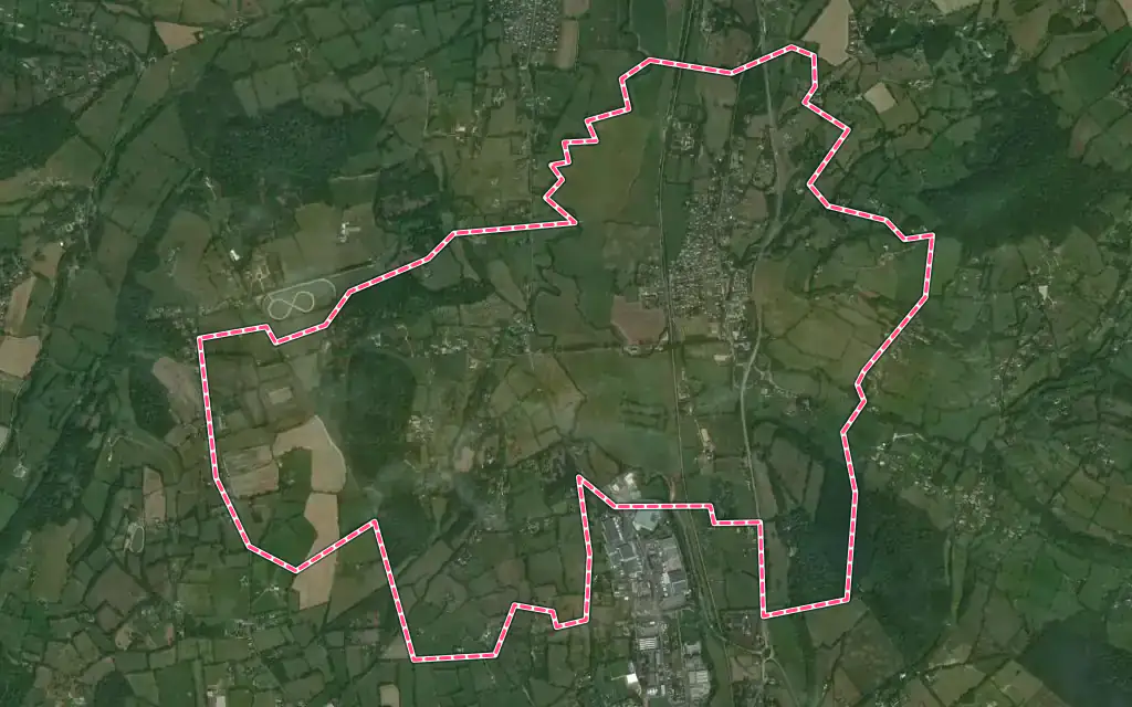 Vue satellite de Ouilly-le-Vicomte avec ses contours administratifs