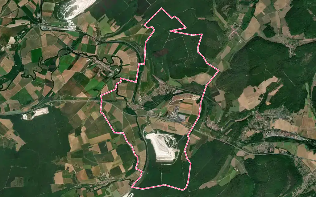 Vue satellite de Pagny-sur-Meuse avec ses contours administratifs