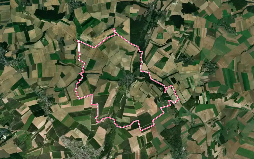 Vue satellite de Paillart avec ses contours administratifs