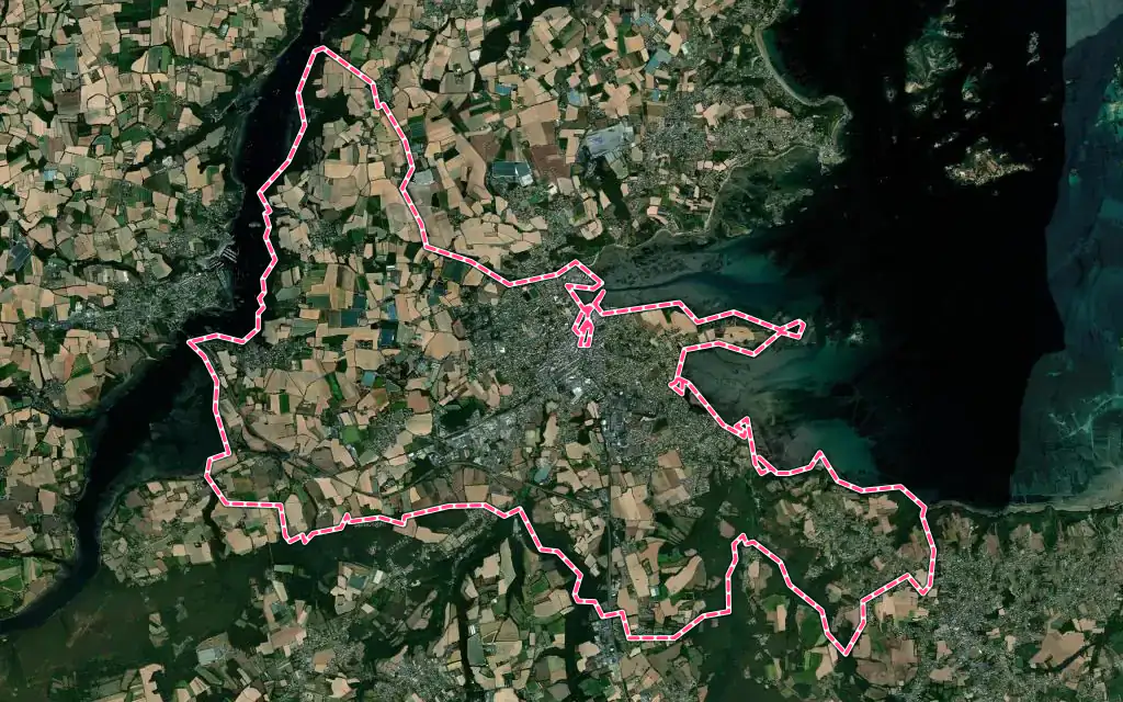 Vue satellite de Paimpol avec ses contours administratifs