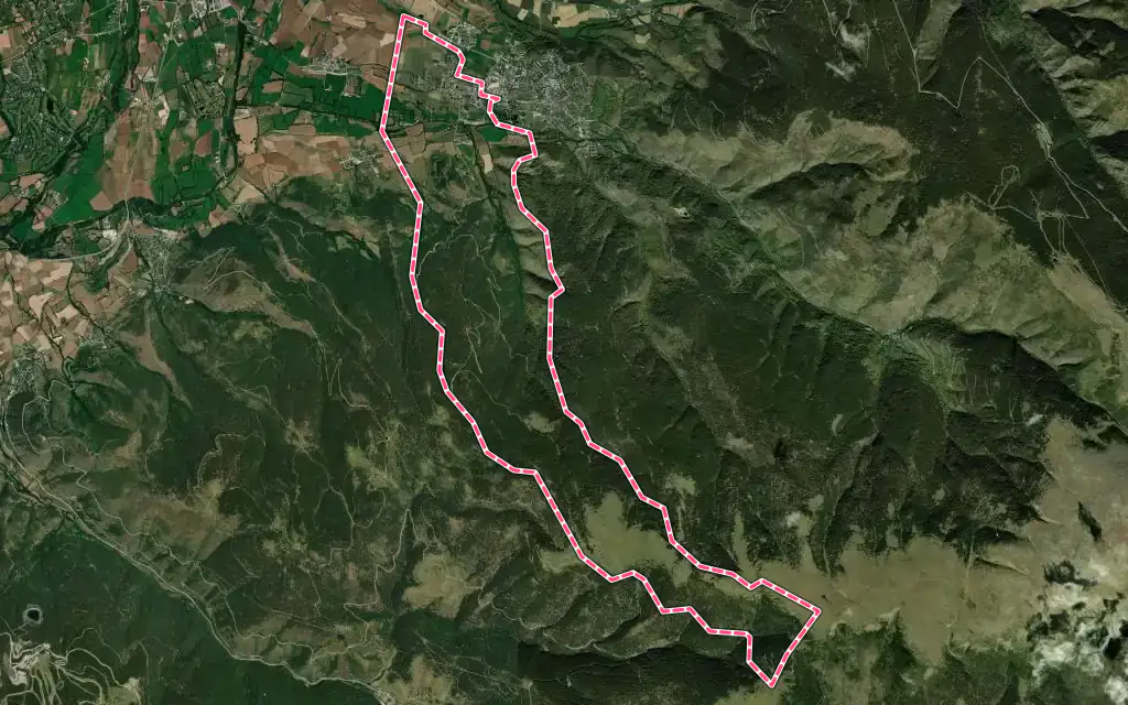 Vue satellite de Palau-de-Cerdagne avec ses contours administratifs