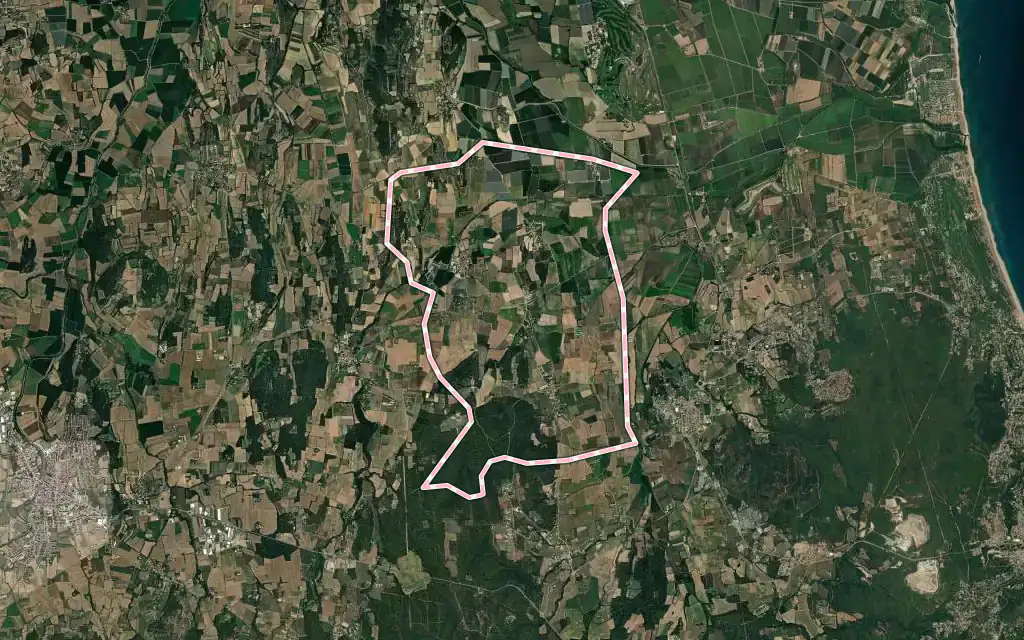 Vista satélite de Palau-sator con su contorno administrativo