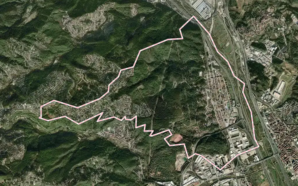 Vista satélite de Pallejà con su contorno administrativo