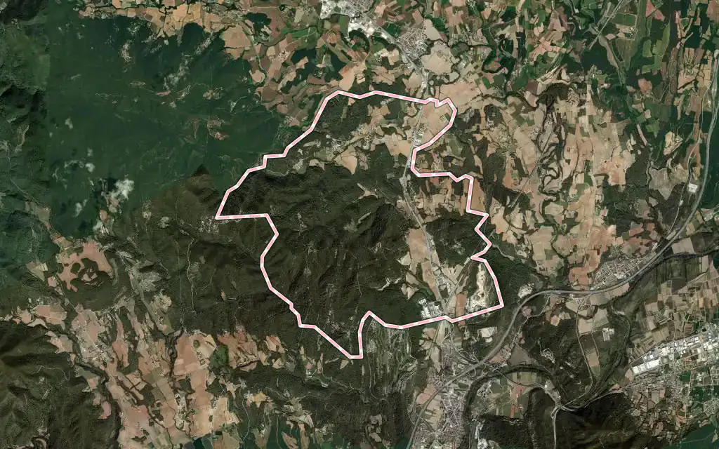 Vista satélite de Palol de Revardit con su contorno administrativo