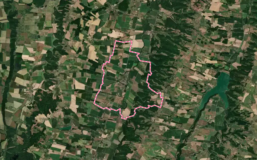 Vue satellite de Panassac avec ses contours administratifs