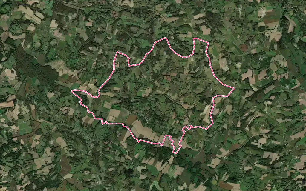 Vue satellite de Panjas avec ses contours administratifs