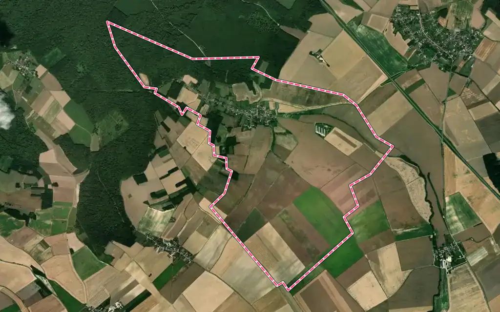 Vue satellite de Paroy-en-Othe avec ses contours administratifs