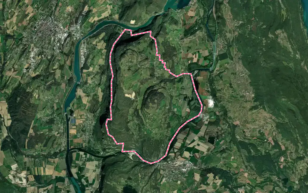 Vue satellite de Parves et Nattages avec ses contours administratifs