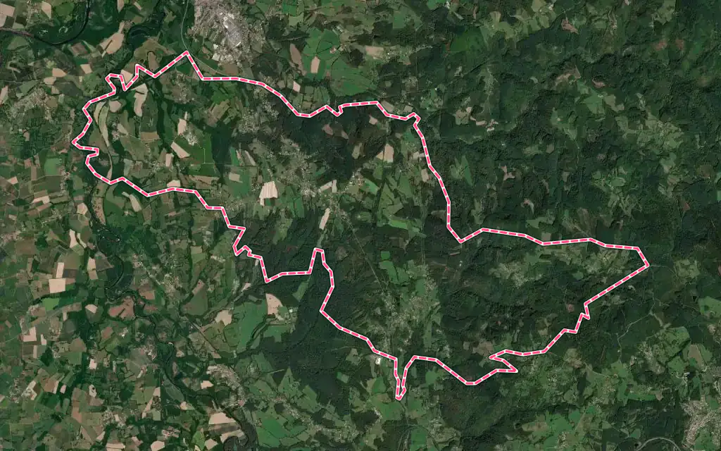 Vue satellite de Paslières avec ses contours administratifs