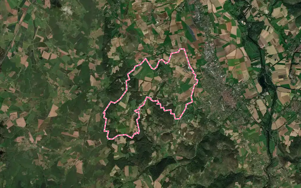 Vue satellite de Paulhac avec ses contours administratifs