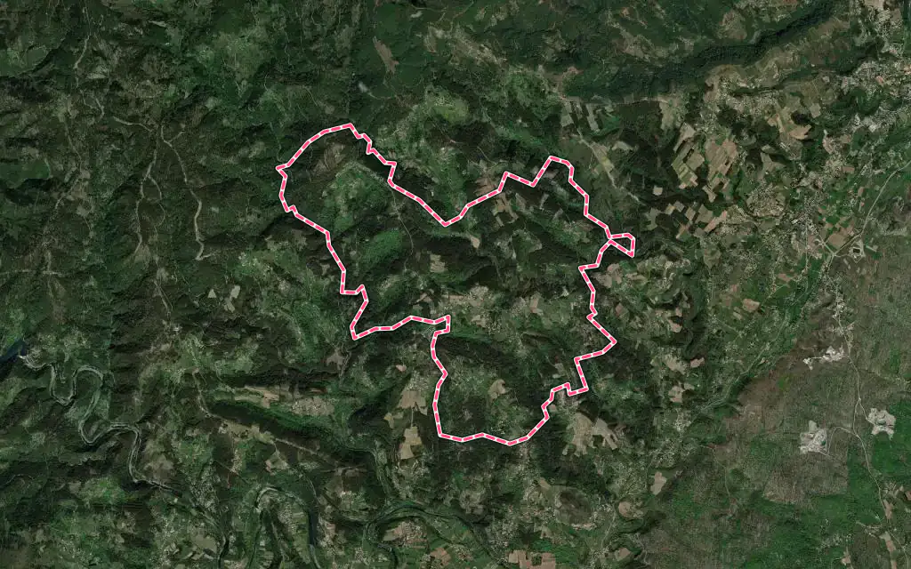Vue satellite de Payzac avec ses contours administratifs
