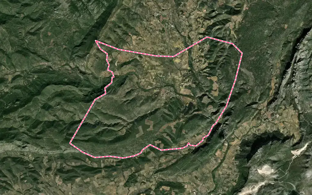 Vue satellite de Paziols avec ses contours administratifs