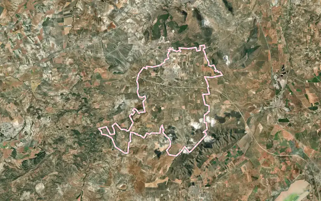 Vista satélite de Pedrera con su contorno administrativo