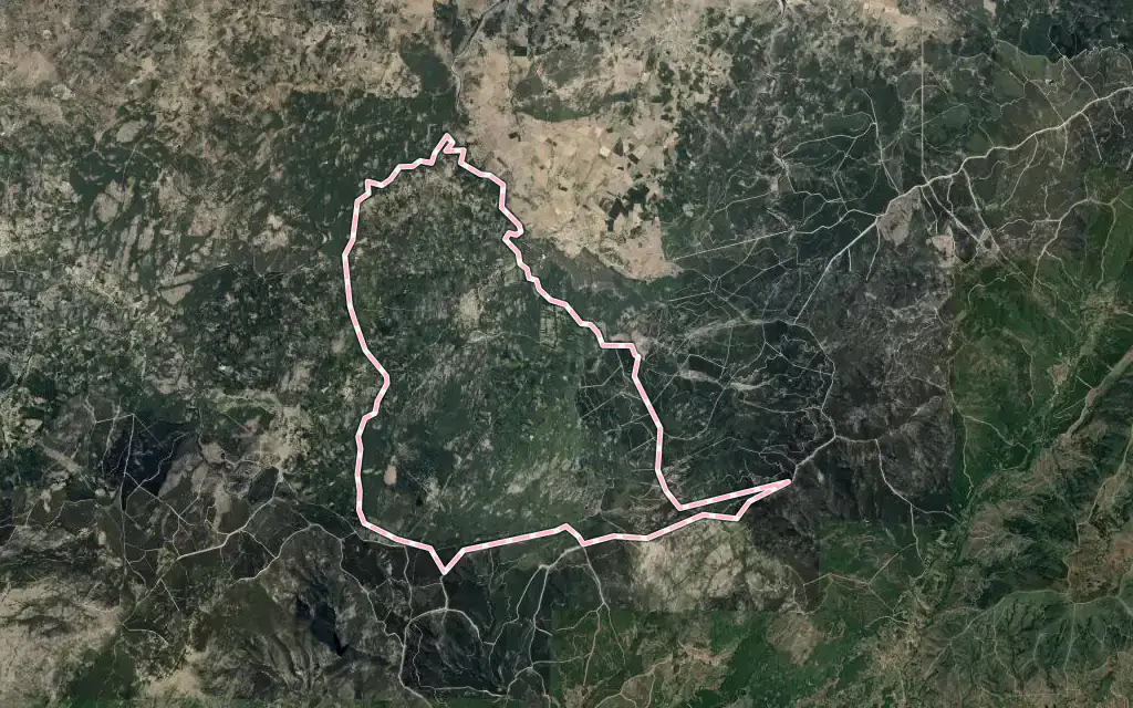 Vista satélite de Peñaparda con su contorno administrativo