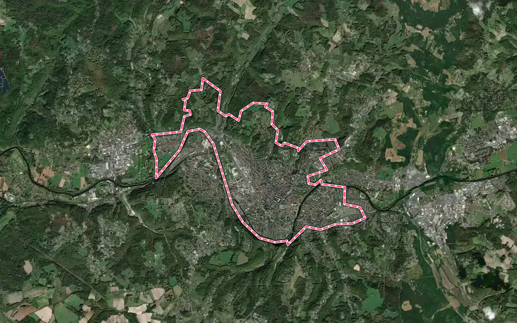 Vue satellite de Périgueux avec ses contours administratifs
