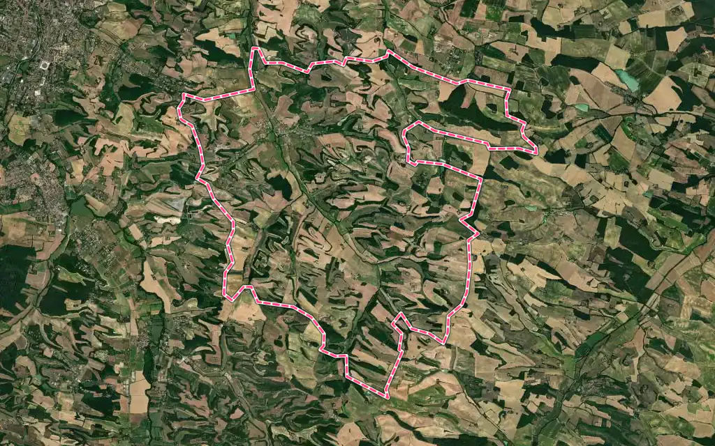 Vue satellite de Pessan avec ses contours administratifs