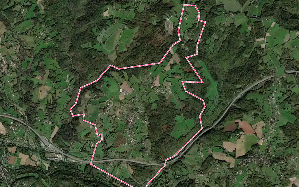 Vue satellite de Peyrignac avec ses contours administratifs