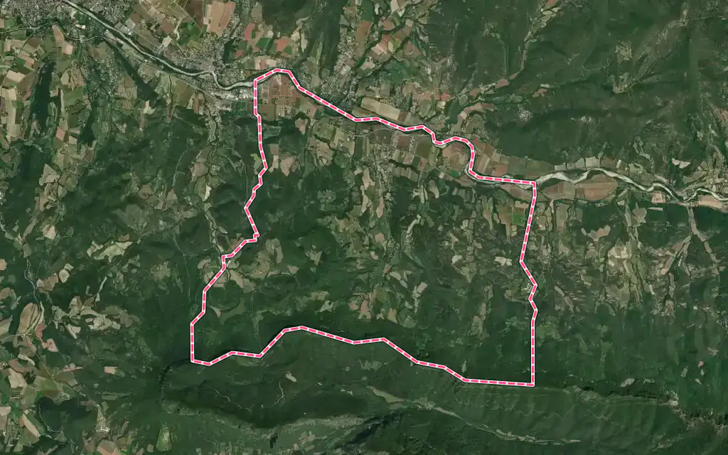Vue satellite de Piégros-la-Clastre avec ses contours administratifs