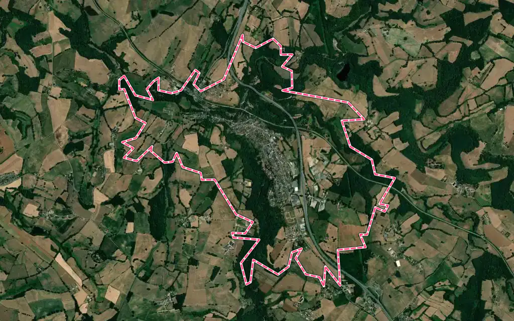 Vue satellite de Pierre-Buffière avec ses contours administratifs