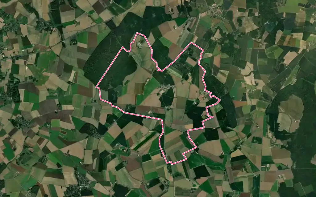 Vue satellite de Pierre-Levée avec ses contours administratifs