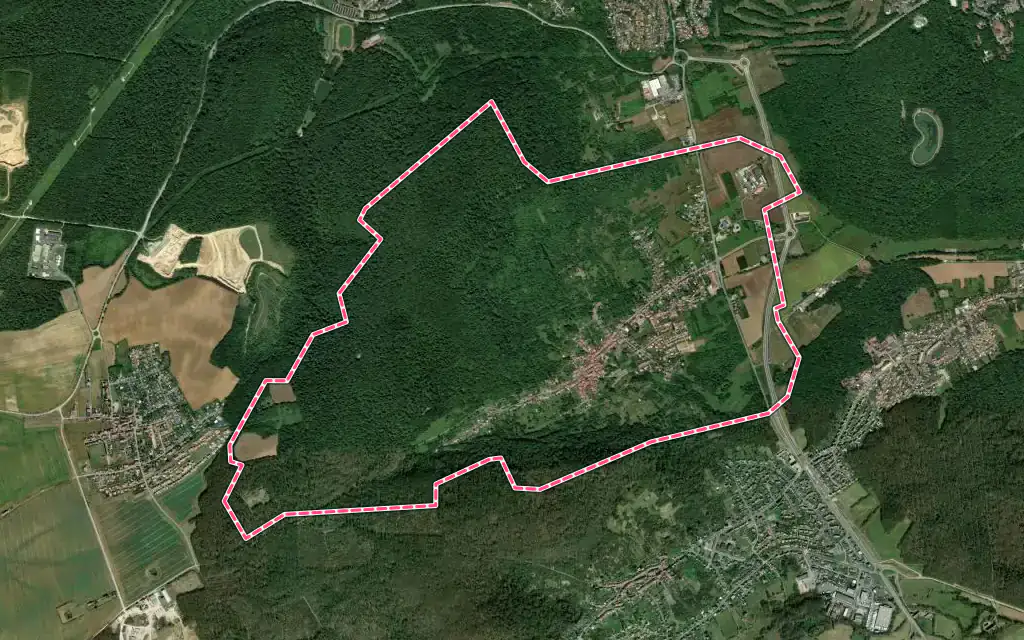 Vue satellite de Pierrevillers avec ses contours administratifs
